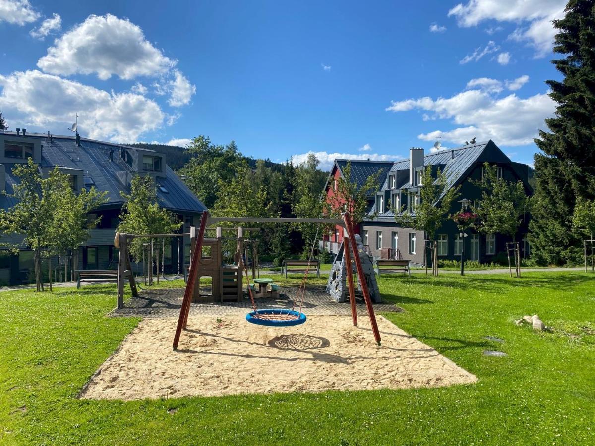 Apartment Utulne S Balkonem